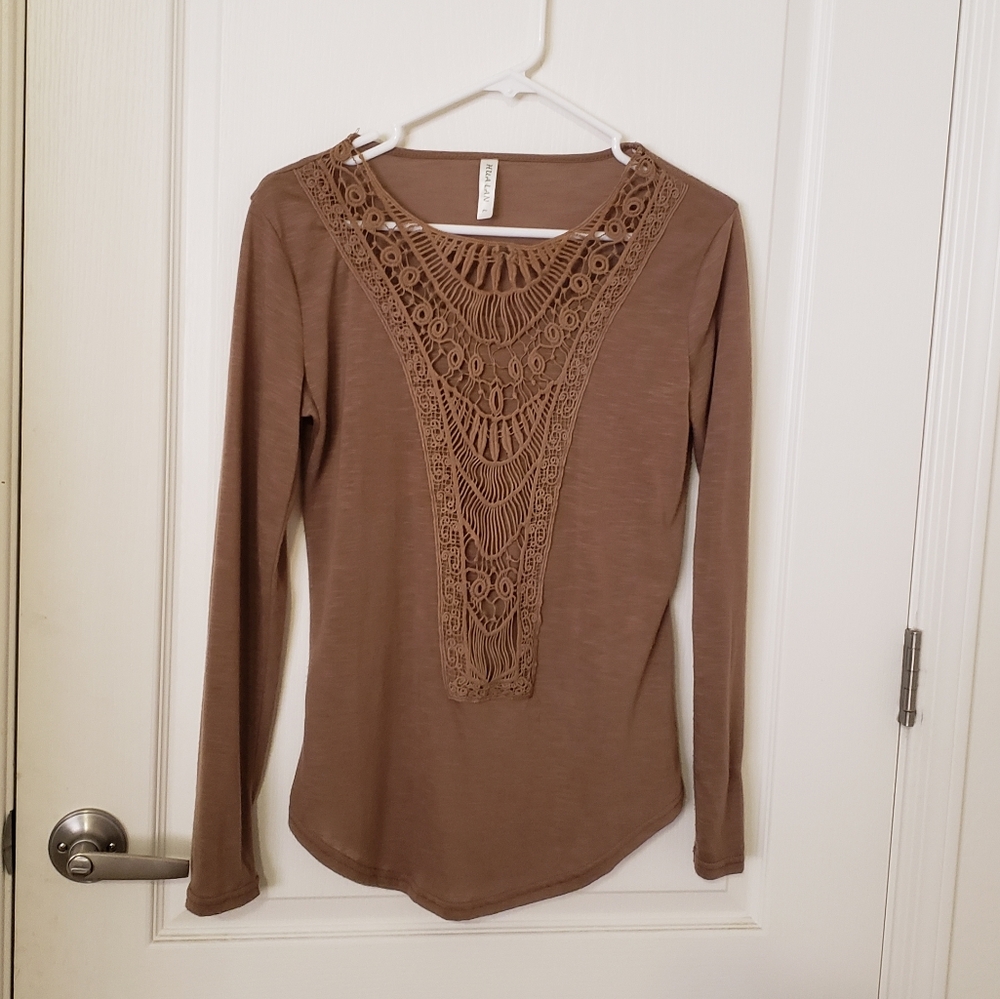 Light brown top - Picture 6 of 6